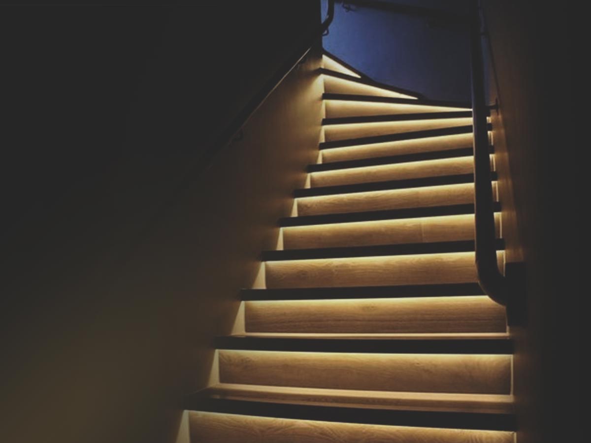 fraser-besant-lighting-callout-9 fraser-besant-lighting-callout-9